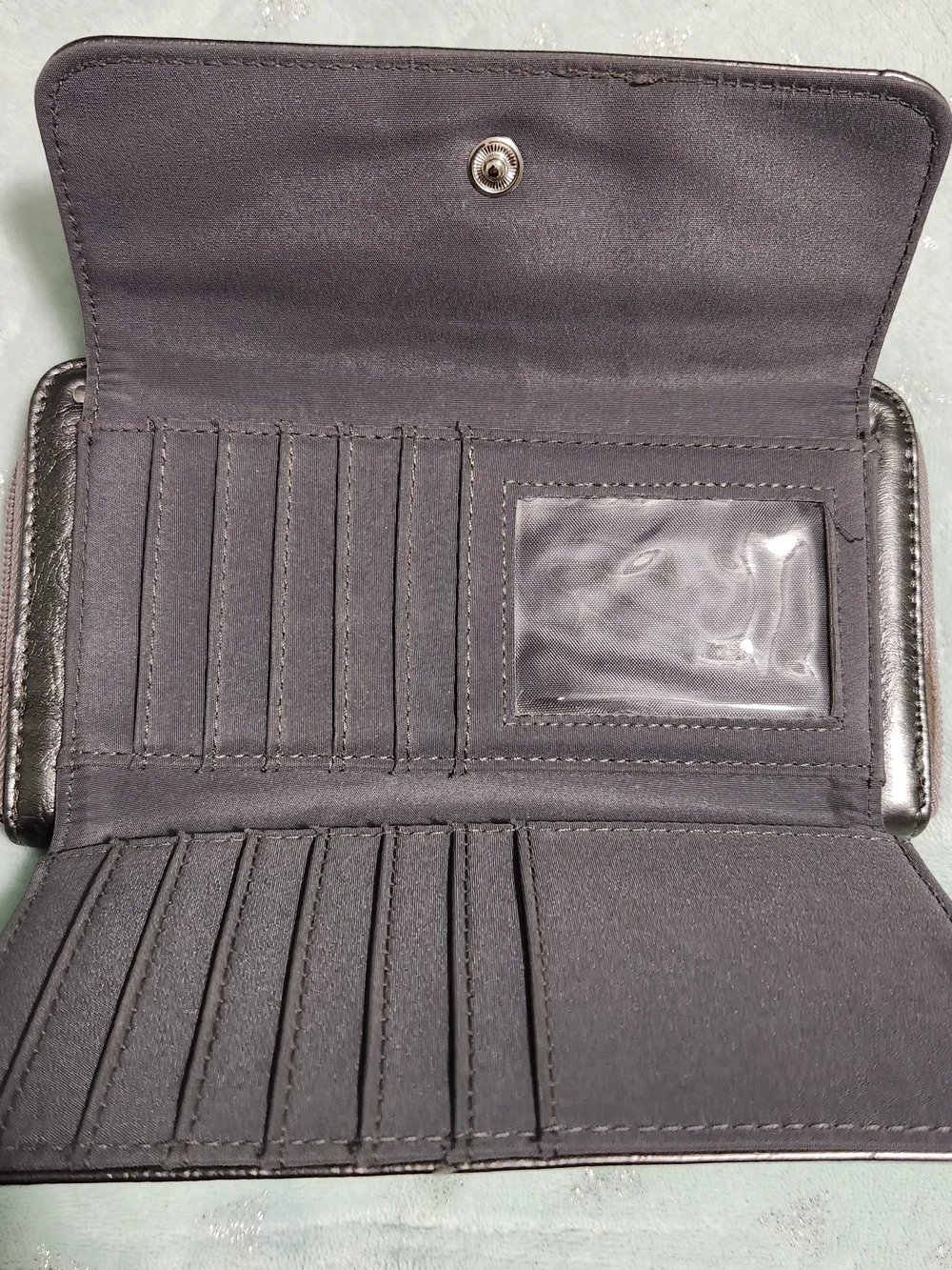 Kenneth Cole Reaction Long Wallet
